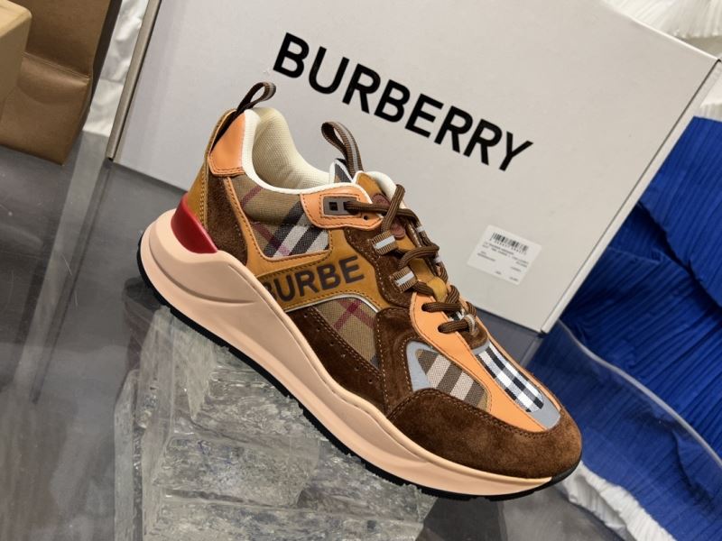 Burberry Low Shoes